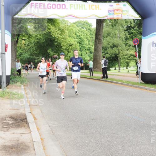 29.06.2025 - hella hamburg halbmarathon MichiJ http://msf.ph/oto/8210307 29.06.2025 10:22:59 Zwischen KM18-KM19 1053, 2243, 5193, 6305, 9345, 9376, 10865, 15902 meine-sportfotos.de