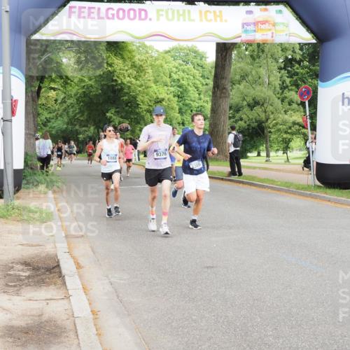 29.06.2025 - hella hamburg halbmarathon MichiJ http://msf.ph/oto/8210422 29.06.2025 10:22:59 Zwischen KM18-KM19 1053, 2243, 5193, 6305, 9345, 9376, 10865, 15902 meine-sportfotos.de