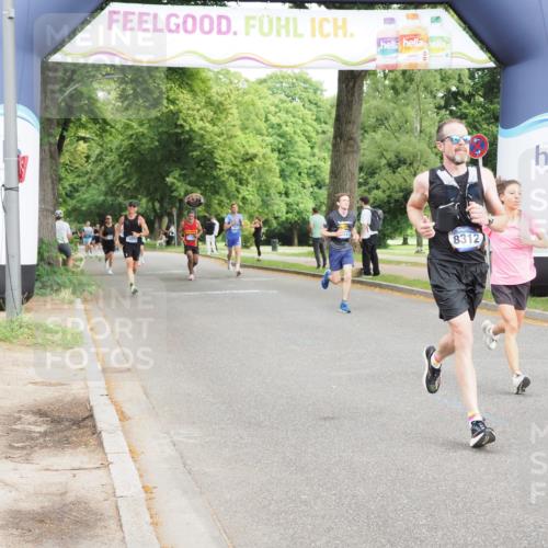 29.06.2025 - hella hamburg halbmarathon MichiJ http://msf.ph/oto/8211248 29.06.2025 10:23:05 Zwischen KM18-KM19 1080, 6305, 7534, 8312, 9376, 11227, 18906 meine-sportfotos.de