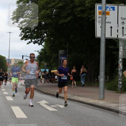 29.06.2025 - hella hamburg halbmarathon Yannick Fuchs http://msf.ph/oto/8211253 29.06.2025 10:32:26 20KM 1505, 2404, 3480, 3790, 5791, 7152, 7154, 7743, 9017, 9643, 9944, 10793, 10922, 11106, 11423, 12900, 13148, 13595, 13900, 14274, 15303, 15382, 15888, 16698, 17726, 18103, 18193, 18216, 18277 meine-sportfotos.de