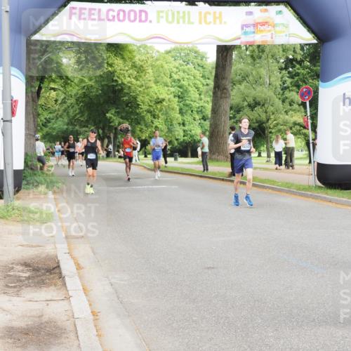29.06.2025 - hella hamburg halbmarathon MichiJ http://msf.ph/oto/8211291 29.06.2025 10:23:06 Zwischen KM18-KM19 1080, 6305, 7534, 8312, 9376, 11227, 16243, 18906 meine-sportfotos.de