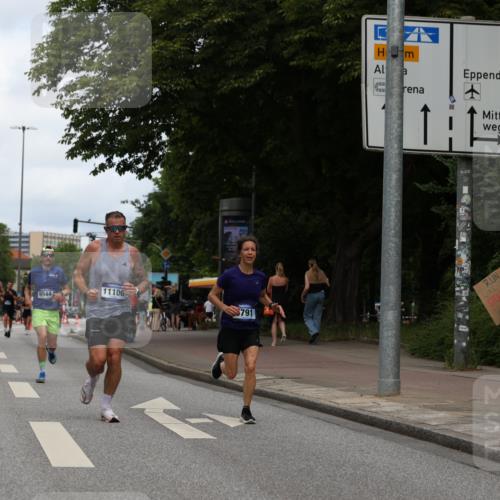 29.06.2025 - hella hamburg halbmarathon Yannick Fuchs http://msf.ph/oto/8211300 29.06.2025 10:32:26 20KM 1505, 2404, 3480, 3790, 5791, 7152, 7154, 7743, 9017, 9643, 9944, 10793, 10922, 11106, 11423, 12900, 13148, 13595, 13900, 14274, 15303, 15382, 15888, 16698, 17726, 18103, 18193, 18216, 18277 meine-sportfotos.de