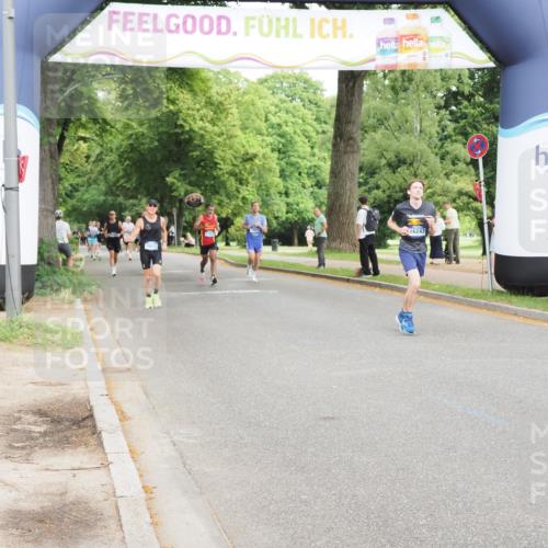 29.06.2025 - hella hamburg halbmarathon MichiJ http://msf.ph/oto/8211364 29.06.2025 10:23:06 Zwischen KM18-KM19 1080, 6305, 7534, 8312, 9376, 11227, 16243, 18906 meine-sportfotos.de