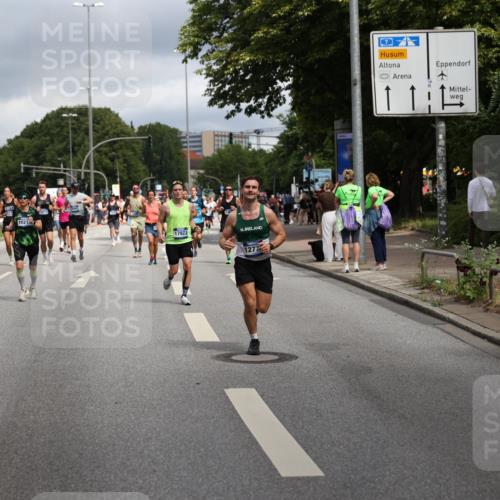 29.06.2025 - hella hamburg halbmarathon Yannick Fuchs http://msf.ph/oto/8211392 29.06.2025 10:45:16 20KM 1335, 1366, 2411, 2540, 2636, 2823, 2946, 4297, 4404, 5336, 5600, 5820, 7224, 7369, 7943, 8205, 8261, 8508, 8930, 8989, 9214, 9959, 10057, 10215, 10508, 10603, 10667, 10691, 11124, 11422, 11512, 11625, 11733, 12778, 12949, 13073, 13808, 14125, 14458, 15426, 15480, 15720, 15871, 15899, 16285, 16666, 16907, 17129, 17823, 18182, 18413, 18820, 19007, 19053 meine-sportfotos.de