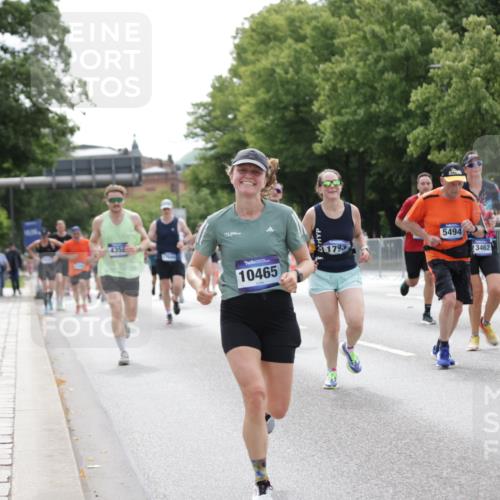 29.06.2025 - hella hamburg halbmarathon Jannik Wohlers http://msf.ph/oto/8211415 29.06.2025 10:26:34 Lombardsbrücke 1530, 1793, 1973, 2045, 2306, 4358, 5494, 5495, 5707, 6625, 6637, 7069, 8056, 9349, 10465, 11110, 11740, 12071, 13462, 14020, 14021, 15108, 15878, 16479, 17049, 17445, 18962, 18976, 18978 meine-sportfotos.de