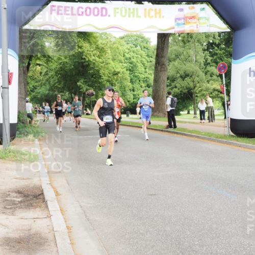 29.06.2025 - hella hamburg halbmarathon MichiJ http://msf.ph/oto/8211421 29.06.2025 10:23:08 Zwischen KM18-KM19 1080, 7534, 8312, 11227, 16243, 18837, 18906 meine-sportfotos.de