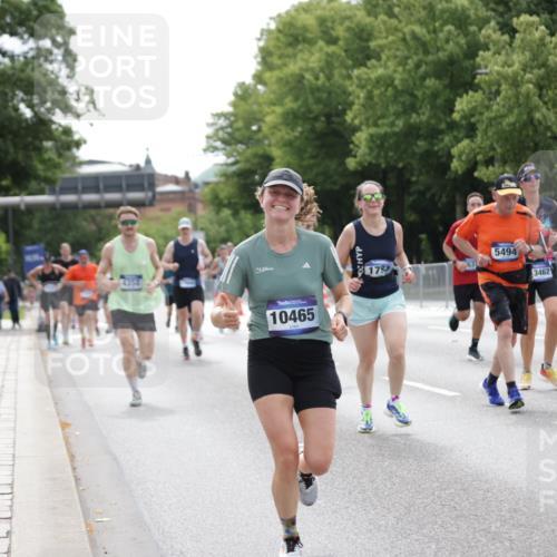 29.06.2025 - hella hamburg halbmarathon Jannik Wohlers http://msf.ph/oto/8211430 29.06.2025 10:26:34 Lombardsbrücke 1530, 1793, 1973, 2045, 2306, 4358, 5494, 5495, 5707, 6625, 6637, 7069, 8056, 9349, 10465, 11110, 11740, 12071, 13462, 14020, 14021, 15108, 15878, 16479, 17049, 17445, 18962, 18976, 18978 meine-sportfotos.de