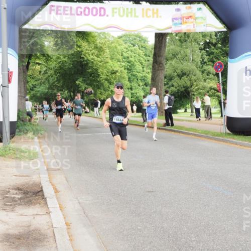 29.06.2025 - hella hamburg halbmarathon MichiJ http://msf.ph/oto/8211516 29.06.2025 10:23:08 Zwischen KM18-KM19 1080, 7534, 8312, 11227, 16243, 18837, 18906 meine-sportfotos.de