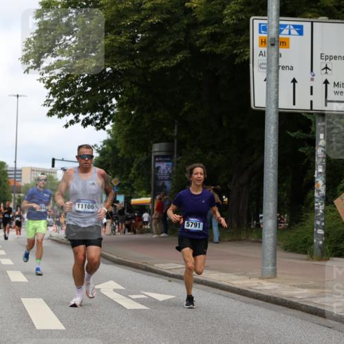 29.06.2025 - hella hamburg halbmarathon Yannick Fuchs http://msf.ph/oto/8211517 29.06.2025 10:32:26 20KM 1505, 2404, 3480, 3790, 5791, 7152, 7154, 7743, 9017, 9643, 9944, 10793, 10922, 11106, 11423, 12900, 13148, 13595, 13900, 14274, 15303, 15382, 15888, 16698, 17726, 18103, 18193, 18216, 18277 meine-sportfotos.de