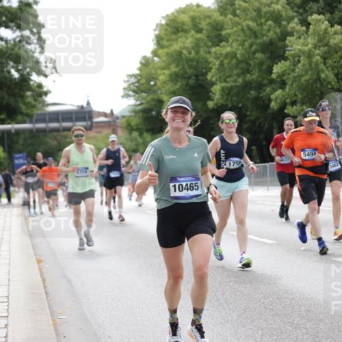 29.06.2025 - hella hamburg halbmarathon Jannik Wohlers http://msf.ph/oto/8211521 29.06.2025 10:26:34 Lombardsbrücke 1530, 1793, 1973, 2045, 2306, 4358, 5494, 5495, 5707, 6625, 6637, 7069, 8056, 9349, 10465, 11110, 11740, 12071, 13462, 14020, 14021, 15108, 15878, 16479, 17049, 17445, 18962, 18976, 18978 meine-sportfotos.de