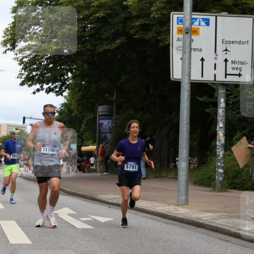 29.06.2025 - hella hamburg halbmarathon Yannick Fuchs http://msf.ph/oto/8211569 29.06.2025 10:32:26 20KM 1505, 2404, 3480, 3790, 5791, 7152, 7154, 7743, 9017, 9643, 9944, 10793, 10922, 11106, 11423, 12900, 13148, 13595, 13900, 14274, 15303, 15382, 15888, 16698, 17726, 18103, 18193, 18216, 18277 meine-sportfotos.de