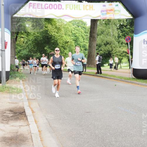 29.06.2025 - hella hamburg halbmarathon MichiJ http://msf.ph/oto/8211844 29.06.2025 10:23:12 Zwischen KM18-KM19 7901, 8312, 13771, 16243, 17751, 18837 meine-sportfotos.de