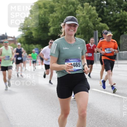 29.06.2025 - hella hamburg halbmarathon Jannik Wohlers http://msf.ph/oto/8211919 29.06.2025 10:26:35 Lombardsbrücke 1530, 1793, 1973, 2045, 2306, 4358, 5494, 5495, 5707, 6637, 7069, 7234, 7314, 8056, 9349, 10465, 11110, 11740, 12071, 13462, 14020, 14021, 15108, 16479, 17049, 17445, 18962, 18976, 18978 meine-sportfotos.de