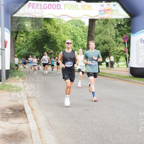 29.06.2025 - hella hamburg halbmarathon MichiJ http://msf.ph/oto/8211960 29.06.2025 10:23:13 Zwischen KM18-KM19 5550, 7901, 13771, 15268, 16243, 17751, 18837 meine-sportfotos.de