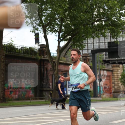 29.06.2025 - hella hamburg halbmarathon Yannick Fuchs http://msf.ph/oto/8212093 29.06.2025 10:32:28 20KM 1505, 2404, 3480, 3790, 5791, 7152, 7154, 7743, 8571, 9017, 9171, 9643, 9944, 10793, 10922, 11106, 11423, 12900, 13148, 13595, 13900, 14274, 15303, 15382, 15888, 16698, 17726, 18103, 18193, 18277, 18723 meine-sportfotos.de