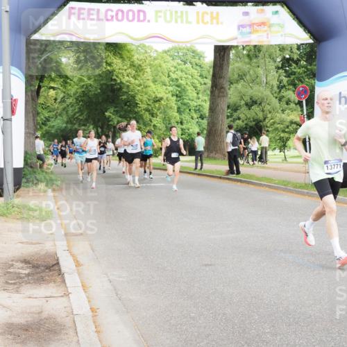 29.06.2025 - hella hamburg halbmarathon MichiJ http://msf.ph/oto/8212151 29.06.2025 10:23:14 Zwischen KM18-KM19 5550, 7901, 13771, 15268, 16243, 17751, 18837 meine-sportfotos.de
