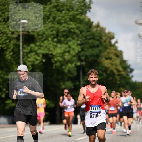 29.06.2025 - hella hamburg halbmarathon Dr. Thomas Lammeyer http://msf.ph/oto/8212261 29.06.2025 09:49:01 Kennedybrücke 57, 1686, 1707, 1894, 2689, 4129, 4463, 4679, 4698, 4749, 5187, 5550, 6358, 6878, 7186, 7481, 7880, 7965, 8062, 8190, 10017, 10484, 10876, 11120 meine-sportfotos.de
