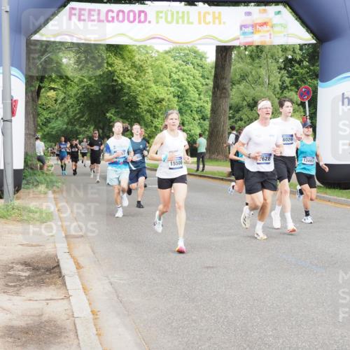 29.06.2025 - hella hamburg halbmarathon MichiJ http://msf.ph/oto/8212408 29.06.2025 10:23:18 Zwischen KM18-KM19 5550, 7628, 13493, 13494, 13771, 14448, 15268, 15500, 18026 meine-sportfotos.de