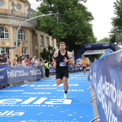 29.06.2025 - hella hamburg halbmarathon Strokosch-Dieckow http://msf.ph/oto/8212430 29.06.2025 10:22:58 Ziel 4128, 7862, 11624, 16548, 18328 meine-sportfotos.de