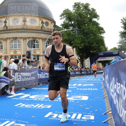 29.06.2025 - hella hamburg halbmarathon Strokosch-Dieckow http://msf.ph/oto/8212473 29.06.2025 10:22:58 Ziel 4128, 7862, 11624, 16548, 18328 meine-sportfotos.de