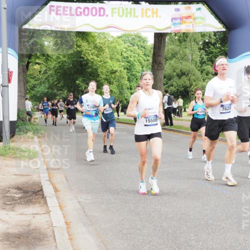 29.06.2025 - hella hamburg halbmarathon MichiJ http://msf.ph/oto/8212530 29.06.2025 10:23:18 Zwischen KM18-KM19 5550, 7628, 13493, 13494, 13771, 14448, 15268, 15500, 18026 meine-sportfotos.de