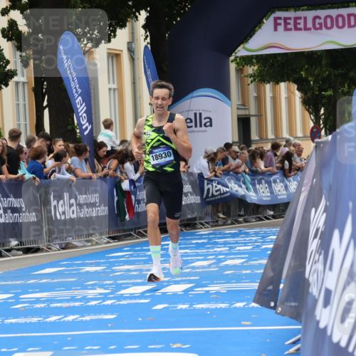 29.06.2025 - hella hamburg halbmarathon Strokosch-Dieckow http://msf.ph/oto/8212753 29.06.2025 10:23:09 Ziel 7862, 18930 meine-sportfotos.de