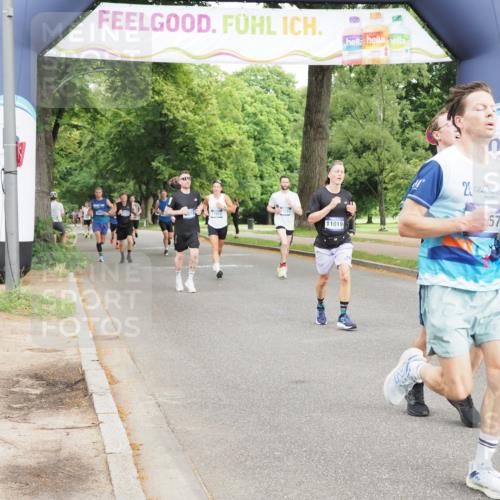 29.06.2025 - hella hamburg halbmarathon MichiJ http://msf.ph/oto/8212785 29.06.2025 10:23:20 Zwischen KM18-KM19 1743, 5550, 7628, 13167, 13493, 13494, 13771, 14448, 15268, 15500, 18026, 19022 meine-sportfotos.de