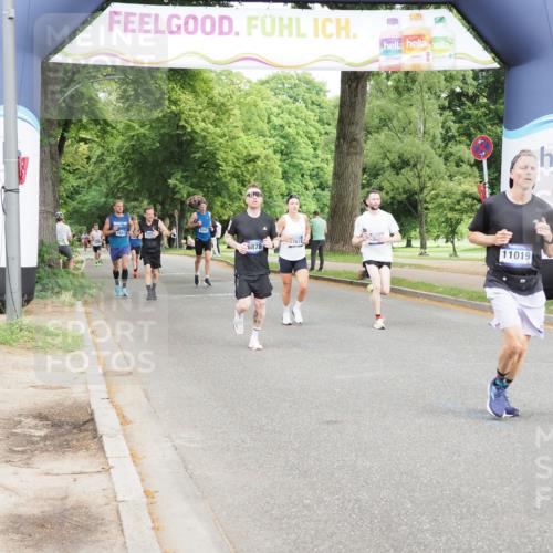 29.06.2025 - hella hamburg halbmarathon MichiJ http://msf.ph/oto/8212888 29.06.2025 10:23:21 Zwischen KM18-KM19 1743, 5550, 7628, 11019, 13167, 13493, 13494, 14448, 15268, 15500, 18026, 19022 meine-sportfotos.de