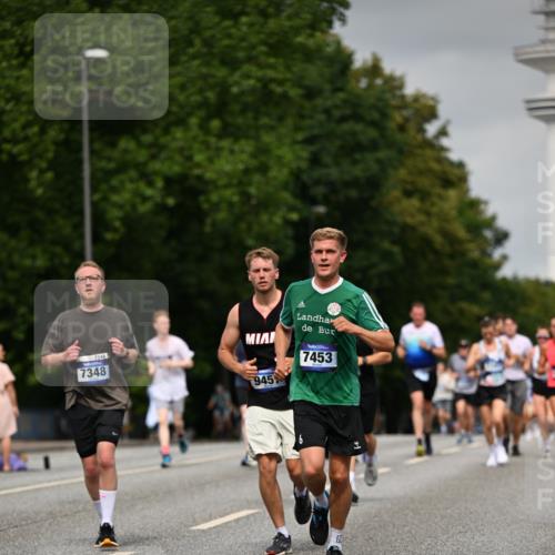 29.06.2025 - hella hamburg halbmarathon Dr. Thomas Lammeyer http://msf.ph/oto/8212901 29.06.2025 10:12:43 Kennedybrücke 1147, 1188, 1527, 2190, 2427, 2978, 4859, 5100, 5885, 6590, 6674, 6918, 7198, 7348, 7453, 9457, 9616, 9718, 9823, 9966, 10092, 10857 meine-sportfotos.de