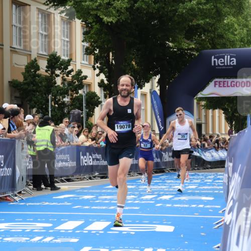 29.06.2025 - hella hamburg halbmarathon Strokosch-Dieckow http://msf.ph/oto/8212903 29.06.2025 10:23:25 Ziel 35, 52, 9385, 16169, 17771, 19078 meine-sportfotos.de