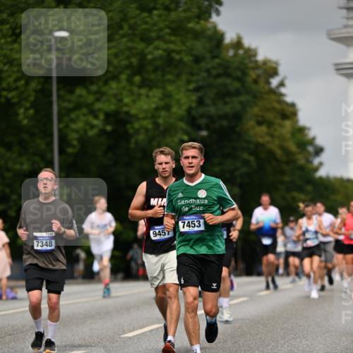 29.06.2025 - hella hamburg halbmarathon Dr. Thomas Lammeyer http://msf.ph/oto/8212931 29.06.2025 10:12:43 Kennedybrücke 1147, 1188, 1527, 2190, 2427, 2978, 4859, 5100, 5885, 6590, 6674, 6918, 7198, 7348, 7453, 9457, 9616, 9718, 9823, 9966, 10092, 10857 meine-sportfotos.de