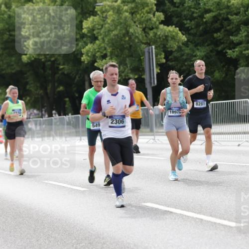 29.06.2025 - hella hamburg halbmarathon Jannik Wohlers http://msf.ph/oto/8212955 29.06.2025 10:26:40 Lombardsbrücke 1530, 1793, 1973, 2045, 2306, 4358, 5494, 5495, 5707, 6259, 6637, 7234, 7314, 8056, 8281, 9349, 10077, 10465, 11110, 13462, 14020, 14021, 15108, 16479, 17049, 17445, 18962, 18976, 18978 meine-sportfotos.de