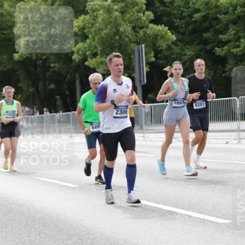 29.06.2025 - hella hamburg halbmarathon Jannik Wohlers http://msf.ph/oto/8212997 29.06.2025 10:26:41 Lombardsbrücke 1530, 1793, 1973, 2045, 2306, 4358, 5494, 5495, 5707, 6259, 6637, 7234, 7314, 8056, 8281, 9349, 10077, 10465, 11110, 13462, 14020, 14021, 15108, 15641, 16479, 17049, 17445, 18962, 18976, 18978 meine-sportfotos.de