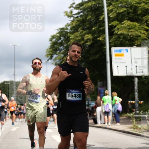29.06.2025 - hella hamburg halbmarathon Yannick Fuchs http://msf.ph/oto/8213044 29.06.2025 10:45:24 20KM 1335, 1366, 2411, 2636, 2718, 2823, 2946, 4033, 4297, 4404, 4839, 4967, 5087, 5336, 5600, 5820, 7224, 7943, 8261, 8508, 8930, 8989, 9214, 9476, 9739, 9793, 9959, 10057, 10215, 10508, 10603, 10667, 10691, 10868, 11124, 11512, 11625, 11733, 12450, 12778, 13073, 13403, 13707, 13799, 14012, 14248, 14458, 15426, 15480, 15496, 15871, 15899, 16666, 16907, 17131, 17530, 17823, 18820, 19007, 19020, 19053 meine-sportfotos.de