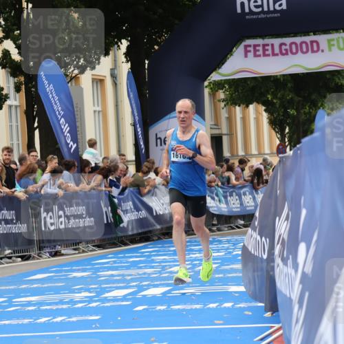 29.06.2025 - hella hamburg halbmarathon Strokosch-Dieckow http://msf.ph/oto/8213097 29.06.2025 10:23:33 Ziel 7834, 9385, 16169, 17771 meine-sportfotos.de
