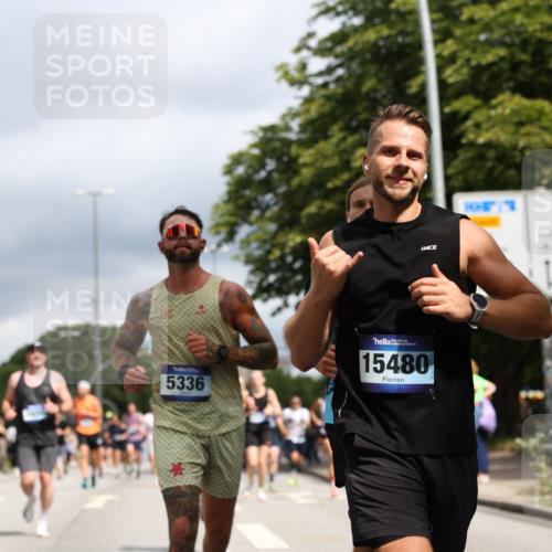 29.06.2025 - hella hamburg halbmarathon Yannick Fuchs http://msf.ph/oto/8213180 29.06.2025 10:45:25 20KM 1335, 1366, 2411, 2636, 2718, 2823, 2946, 4033, 4297, 4404, 4839, 4967, 5087, 5336, 5600, 5820, 7224, 7943, 8508, 8930, 8989, 9214, 9476, 9739, 9793, 9959, 10057, 10215, 10508, 10603, 10667, 10691, 10868, 11124, 11512, 11625, 11733, 12450, 13073, 13403, 13707, 13799, 14012, 14248, 14458, 15426, 15480, 15496, 15871, 15899, 16666, 16907, 17131, 17530, 17823, 18820, 19007, 19020, 19053 meine-sportfotos.de