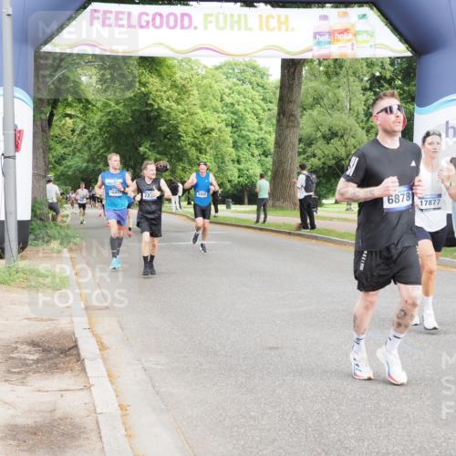 29.06.2025 - hella hamburg halbmarathon MichiJ http://msf.ph/oto/8213275 29.06.2025 10:23:23 Zwischen KM18-KM19 1743, 7628, 11019, 13167, 13493, 13494, 14448, 15500, 17877, 18026, 19022 meine-sportfotos.de