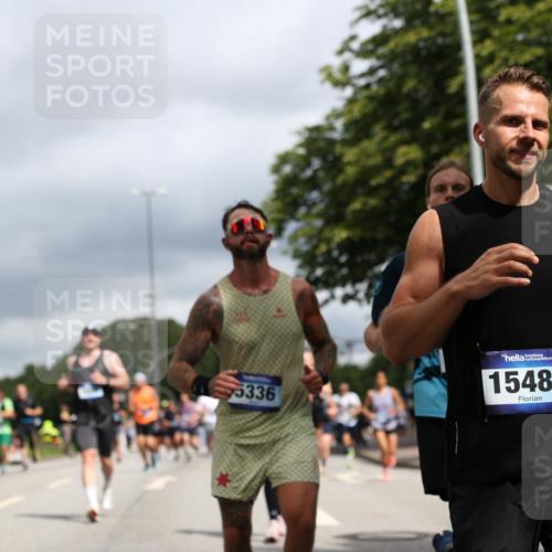 29.06.2025 - hella hamburg halbmarathon Yannick Fuchs http://msf.ph/oto/8213330 29.06.2025 10:45:25 20KM 1335, 1366, 2411, 2636, 2718, 2823, 2946, 4033, 4297, 4404, 4839, 4967, 5087, 5336, 5600, 5820, 7224, 7943, 8508, 8930, 8989, 9214, 9476, 9739, 9793, 9959, 10057, 10215, 10508, 10603, 10667, 10691, 10868, 11124, 11512, 11625, 11733, 12450, 13073, 13403, 13707, 13799, 14012, 14248, 14458, 15426, 15480, 15496, 15871, 15899, 16666, 16907, 17131, 17530, 17823, 18820, 19007, 19020, 19053 meine-sportfotos.de