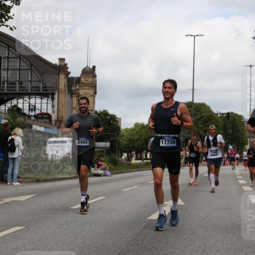29.06.2025 - hella hamburg halbmarathon Yannick Fuchs http://msf.ph/oto/8213537 29.06.2025 10:32:35 20KM 1505, 3480, 5791, 7152, 7154, 7229, 7743, 8002, 8571, 9171, 9643, 9944, 10793, 10922, 11106, 11952, 13148, 13595, 13900, 14274, 15303, 15382, 15888, 16698, 17726, 18193, 18276, 18277, 18529, 18584, 18723 meine-sportfotos.de