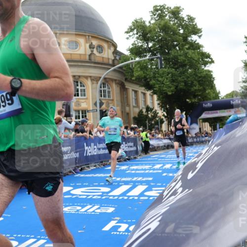 29.06.2025 - hella hamburg halbmarathon Strokosch-Dieckow http://msf.ph/oto/8213717 29.06.2025 10:23:51 Ziel 6699, 7963, 9447, 10780, 11194, 12360, 13440 meine-sportfotos.de