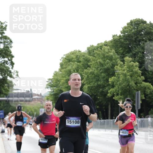 29.06.2025 - hella hamburg halbmarathon Jannik Wohlers http://msf.ph/oto/8213774 29.06.2025 10:26:46 Lombardsbrücke 1530, 1793, 2306, 2775, 4358, 5494, 5495, 5707, 6259, 6637, 7234, 7314, 7944, 8056, 8281, 9349, 10077, 10465, 11110, 11766, 13462, 14020, 14021, 15108, 15641, 17049, 17445, 18976 meine-sportfotos.de