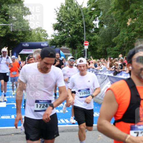 29.06.2025 - hella hamburg halbmarathon Zöllner http://msf.ph/oto/8213782 29.06.2025 10:50:42 Ziel 1399, 1750, 2788, 4346, 6662, 6712, 7134, 7583, 7786, 7952, 8576, 9057, 11214, 11356, 13701, 13808, 13875, 15519, 15803, 16291, 17179, 18006, 18413, 18820 meine-sportfotos.de