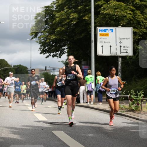 29.06.2025 - hella hamburg halbmarathon Yannick Fuchs http://msf.ph/oto/8213791 29.06.2025 10:45:28 20KM 1335, 1366, 2636, 2718, 2823, 2946, 4033, 4297, 4404, 4839, 4967, 5087, 5336, 5600, 5820, 7224, 7943, 8508, 8856, 8930, 8989, 9214, 9476, 9656, 9739, 9793, 9869, 9959, 10057, 10508, 10603, 10667, 10691, 10868, 11124, 11512, 11625, 11733, 12450, 13073, 13403, 13707, 13726, 13799, 14012, 14248, 14458, 14994, 15426, 15480, 15496, 15871, 15899, 16666, 16907, 17131, 17530, 18820, 19007, 19020, 19053 meine-sportfotos.de