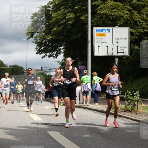 29.06.2025 - hella hamburg halbmarathon Yannick Fuchs http://msf.ph/oto/8213830 29.06.2025 10:45:28 20KM 1335, 1366, 2636, 2718, 2823, 2946, 4033, 4297, 4404, 4839, 4967, 5087, 5336, 5600, 5820, 7224, 7943, 8508, 8856, 8930, 8989, 9214, 9476, 9656, 9739, 9793, 9869, 9959, 10057, 10508, 10603, 10667, 10691, 10868, 11124, 11512, 11625, 11733, 12450, 13073, 13403, 13707, 13726, 13799, 14012, 14248, 14458, 14994, 15426, 15480, 15496, 15871, 15899, 16666, 16907, 17131, 17530, 18820, 19007, 19020, 19053 meine-sportfotos.de