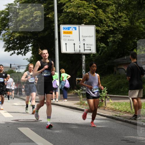 29.06.2025 - hella hamburg halbmarathon Yannick Fuchs http://msf.ph/oto/8213902 29.06.2025 10:45:28 20KM 1335, 1366, 2636, 2718, 2823, 2946, 4033, 4297, 4404, 4839, 4967, 5087, 5336, 5600, 5820, 7224, 7943, 8508, 8856, 8930, 8989, 9214, 9476, 9656, 9739, 9793, 9869, 9959, 10057, 10508, 10603, 10667, 10691, 10868, 11124, 11512, 11625, 11733, 12450, 13073, 13403, 13707, 13726, 13799, 14012, 14248, 14458, 14994, 15426, 15480, 15496, 15871, 15899, 16666, 16907, 17131, 17530, 18820, 19007, 19020, 19053 meine-sportfotos.de