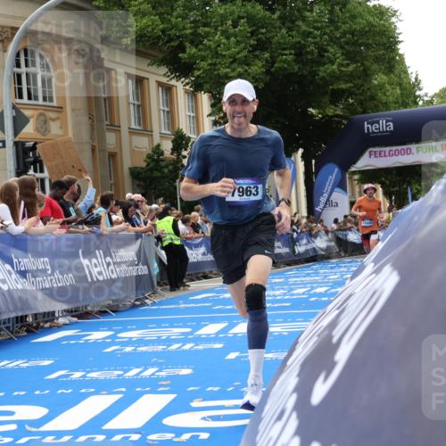 29.06.2025 - hella hamburg halbmarathon Strokosch-Dieckow http://msf.ph/oto/8213969 29.06.2025 10:23:57 Ziel 7963, 11194, 12360, 13440, 14753 meine-sportfotos.de