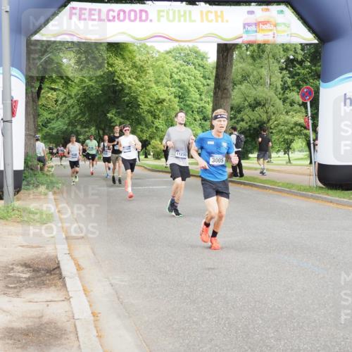 29.06.2025 - hella hamburg halbmarathon MichiJ http://msf.ph/oto/8213985 29.06.2025 10:23:27 Zwischen KM18-KM19 1743, 5269, 11019, 11230, 13167, 16417, 17877, 19022 meine-sportfotos.de