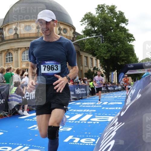 29.06.2025 - hella hamburg halbmarathon Strokosch-Dieckow http://msf.ph/oto/8214019 29.06.2025 10:23:58 Ziel 7963, 10234, 11194, 12360, 13440, 14753 meine-sportfotos.de