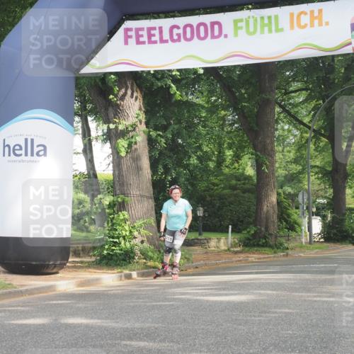 29.06.2025 - hella hamburg halbmarathon KatJ http://msf.ph/oto/8214286 29.06.2025 09:35:49 Zwischen KM18-KM19  meine-sportfotos.de