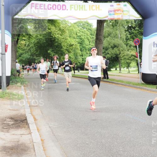 29.06.2025 - hella hamburg halbmarathon MichiJ http://msf.ph/oto/8214302 29.06.2025 10:23:29 Zwischen KM18-KM19 3005, 5269, 11019, 11230, 16417, 17877 meine-sportfotos.de